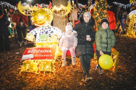 Božiček in žive jaslice (131)